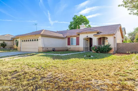 Exterior - 45827 Caledonia Ct, Lancaster, CA 93534 photo 7 of 12