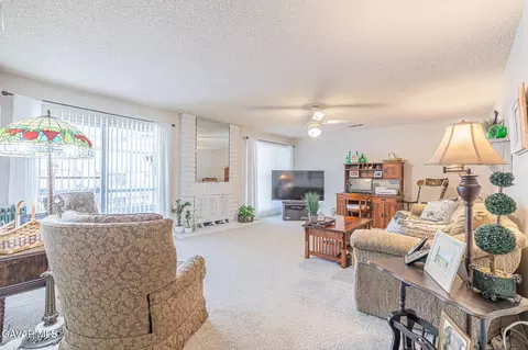 37935 26th St, Palmdale, CA 93550 photo 7
