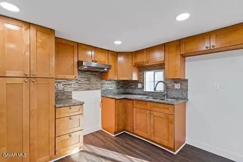 Kitchen - 45446 E 7th St #42, Lancaster, CA 93535 photo 1 of 1