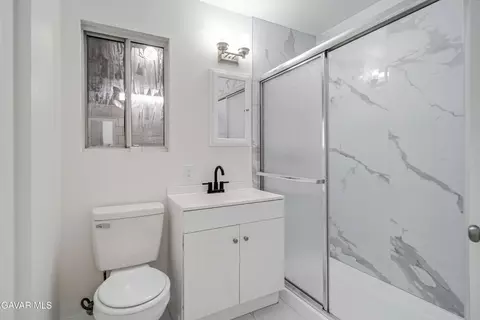 802 E Avenue Q4, Palmdale, CA 93550 photo 15