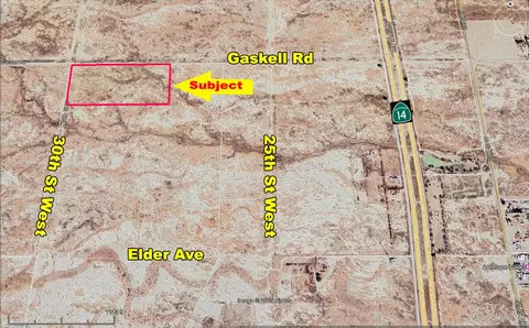 W 30th Street, Rosamond, CA 93560