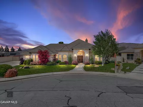 507 Mesquite Dr, Tehachapi, CA 93561