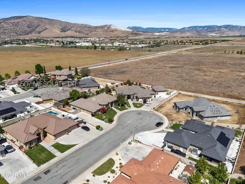 View/Area - 507 Mesquite Dr, Tehachapi, CA 93561 photo 4 of 5