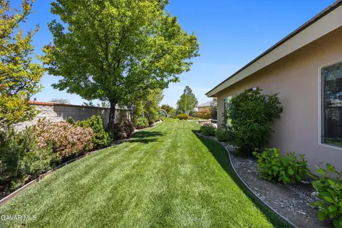 Exterior - 507 Mesquite Dr, Tehachapi, CA 93561 photo 13 of 15