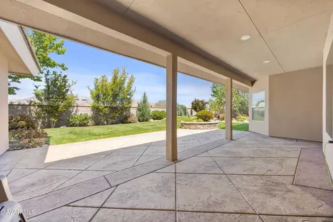 Exterior - 507 Mesquite Dr, Tehachapi, CA 93561 photo 6 of 15