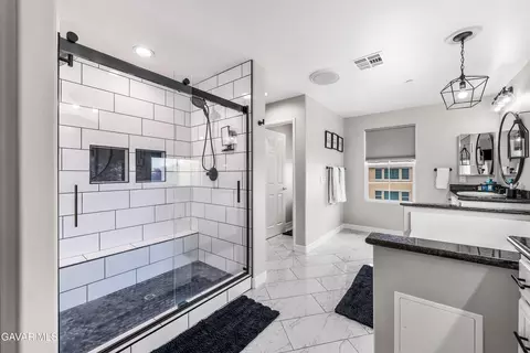 Bath - 43857 47th St W, Lancaster, CA 93536 photo 7 of 7