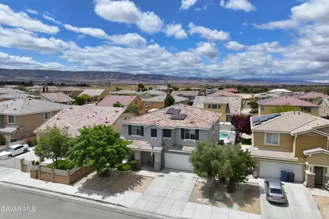 View/Area - 43857 47th St W, Lancaster, CA 93536 photo 1 of 3