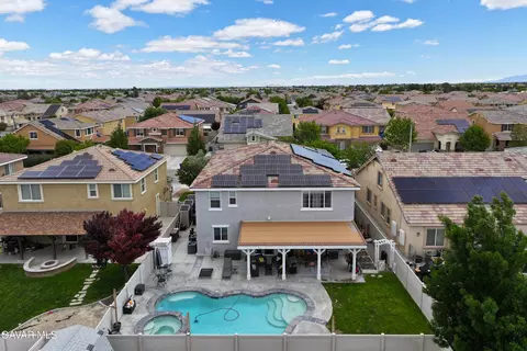 View/Area - 43857 47th St W, Lancaster, CA 93536 photo 2 of 3