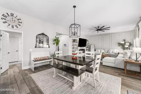 Dining - 43857 47th St W, Lancaster, CA 93536 photo 3 of 3