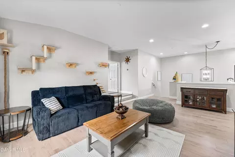 Living - 43857 47th St W, Lancaster, CA 93536 photo 7 of 7
