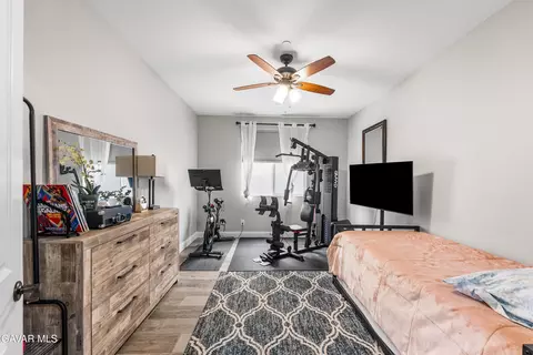 Bedroom - 43857 47th St W, Lancaster, CA 93536 photo 1 of 11