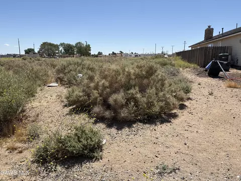 Hugo Way, California City, CA 93505