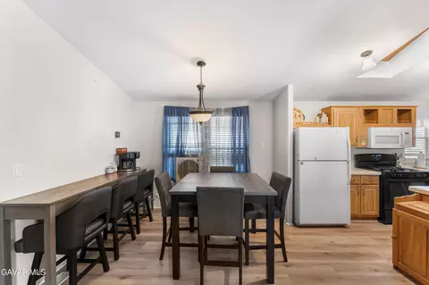 1030 E Avenue S #114, Palmdale, CA 93550 photo 6