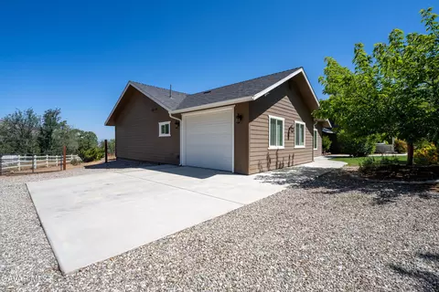 Other - 20761 Schout Rd, Tehachapi, CA 93561 photo 3 of 7