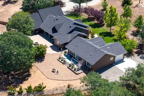 Other - 20761 Schout Rd, Tehachapi, CA 93561 photo 4 of 7