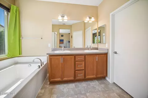 3652 Half Dome Ave, Rosamond, CA 93560 photo 19