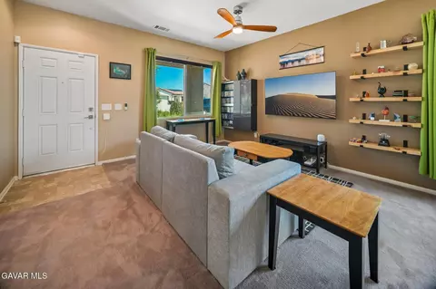 3652 Half Dome Ave, Rosamond, CA 93560 photo 5