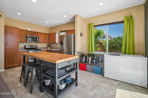 3652 Half Dome Ave, Rosamond, CA 93560 photo 14