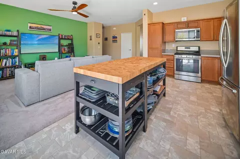 3652 Half Dome Ave, Rosamond, CA 93560 photo 13