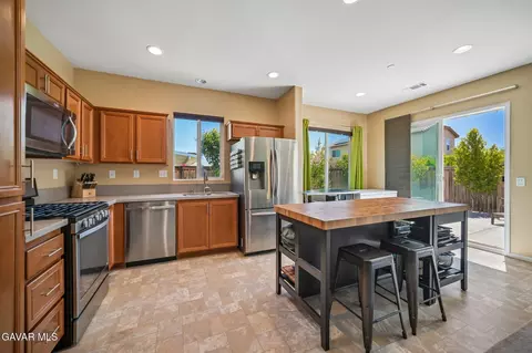 3652 Half Dome Ave, Rosamond, CA 93560 photo 12