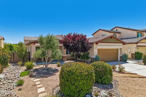 3652 Half Dome Ave, Rosamond, CA 93560 photo 2