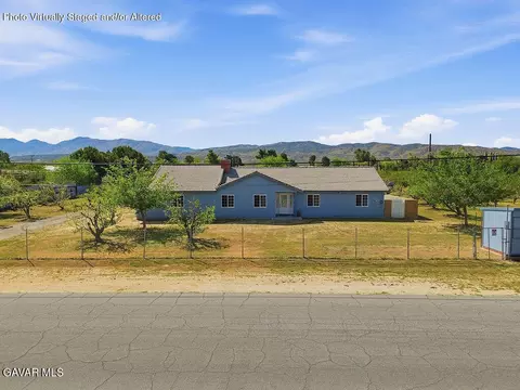 7624 Avenue U E, Littlerock, CA 93543