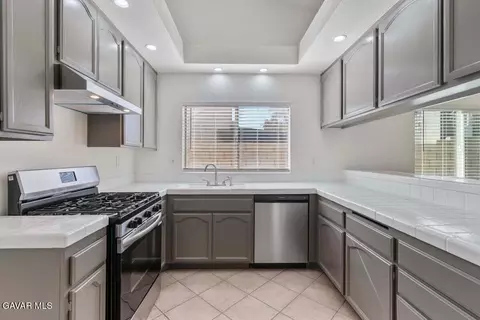 Kitchen - 45133 E 17th St, Lancaster, CA 93535 photo 1 of 1