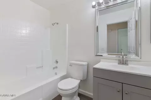 Bath - 45133 E 17th St, Lancaster, CA 93535 photo 1 of 1