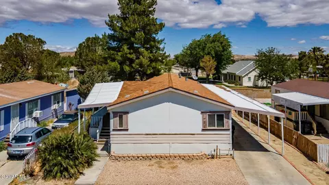 2017 Windcurrent Dr #126, Rosamond, CA 93560 photo 2