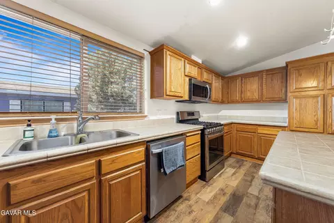 2017 Windcurrent Dr #126, Rosamond, CA 93560 photo 11