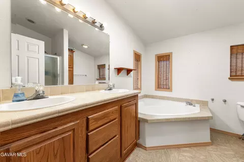2017 Windcurrent Dr #126, Rosamond, CA 93560 photo 18