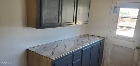26853 Anderson St, Boron, CA 93516 photo 6