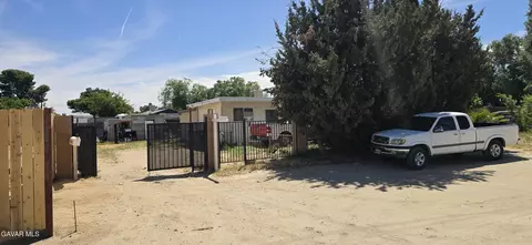 Other - 43310 Fairglen Rd, Lancaster, CA 93535 photo 4 of 33