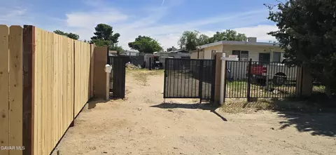 Other - 43310 Fairglen Rd, Lancaster, CA 93535 photo 7 of 33