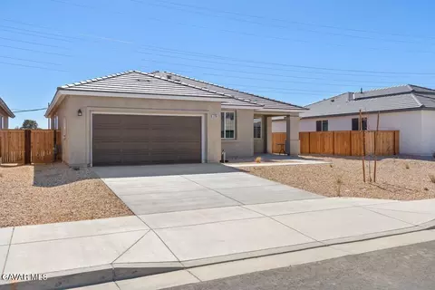 3708 Santa Ynez Ct, Rosamond, CA 93560