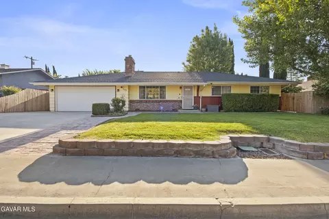 705 Elm St, Tehachapi, CA 93561