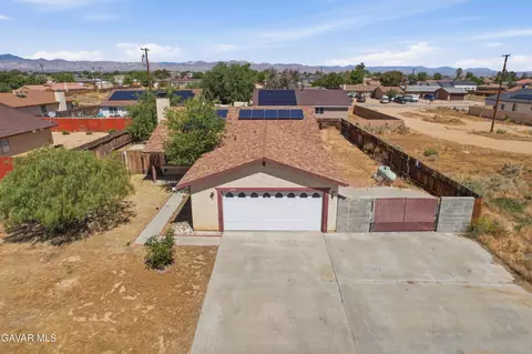 8581 Jacaranda Ave, California City, CA 93505