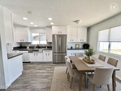 Dining - 45430 Andale Ave, Lancaster, CA 93535 photo 2 of 2