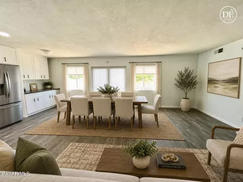 Dining - 45430 Andale Ave, Lancaster, CA 93535 photo 1 of 2