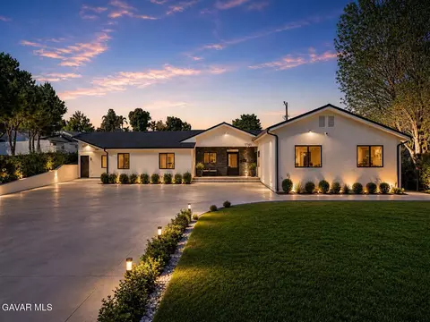 17165 Midwood Dr, Granada Hills, CA 91344
