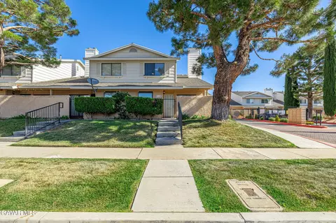 1105 Beechdale Dr UNIT A, Palmdale, CA 93551