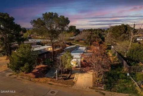 164 Camp Fire Dr, California City, CA 93505