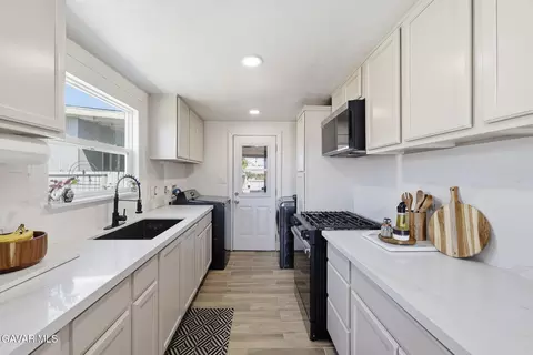 Kitchen - 38512 30th St E, Palmdale, CA 93550 photo 1 of 1