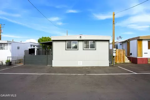 6150 Avenue T E #49, Palmdale, CA 93552