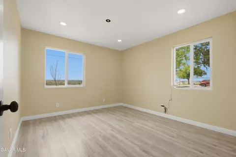 16657 Foothill Ave, North Edwards, CA 93523 photo 15
