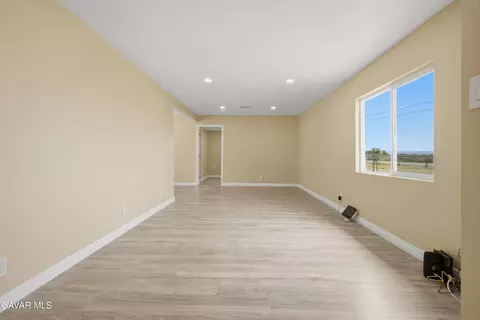 16657 Foothill Ave, North Edwards, CA 93523 photo 7