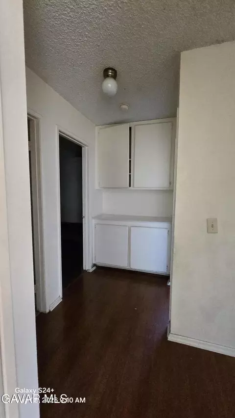 Entry Way - 37007 Va Del Rio, Palmdale, CA 93550 photo 1 of 2