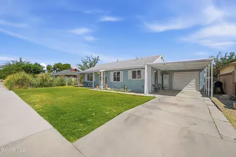 27179 Cote St, Boron, CA 93516 photo 2