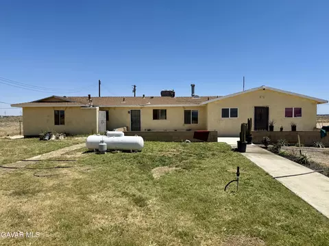 45731 48th St W, Lancaster, CA 93536