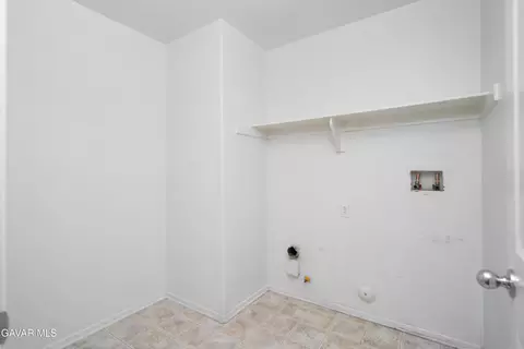 Other - 42955 Carpenter Dr, Lancaster, CA 93535 photo 6 of 7
